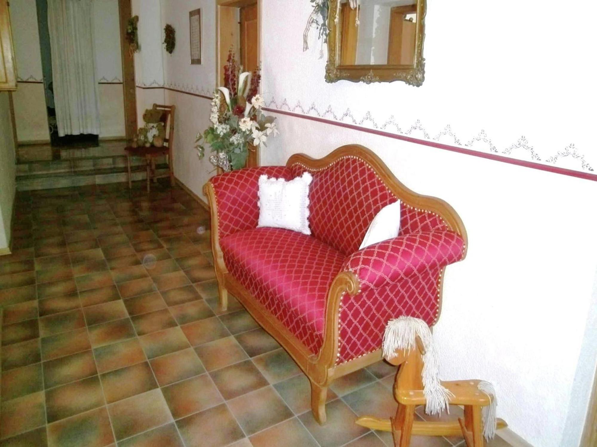 Alluring Holiday Home In Ubersee With Whirlpool Екстериор снимка