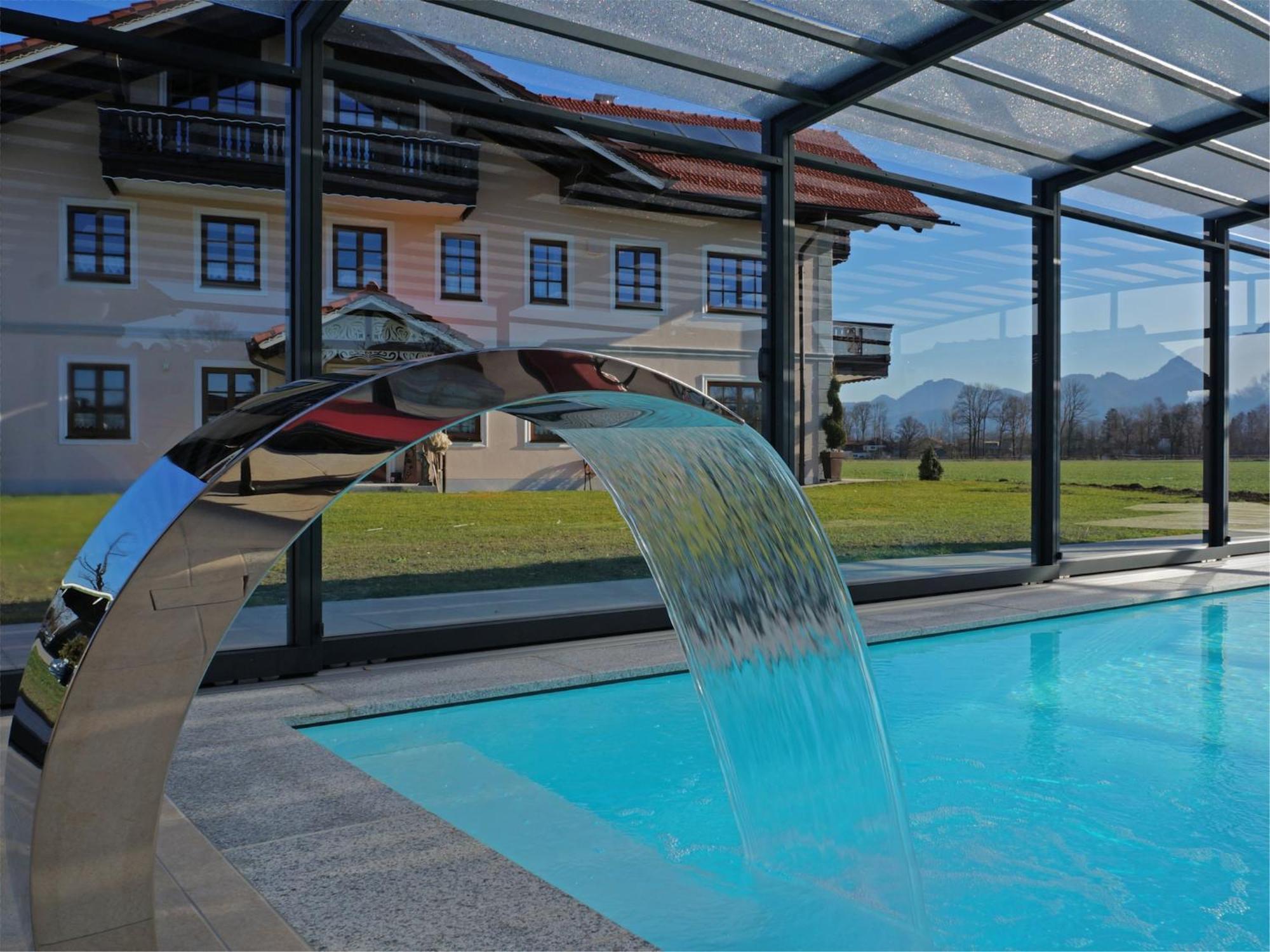 Alluring Holiday Home In Ubersee With Whirlpool Екстериор снимка
