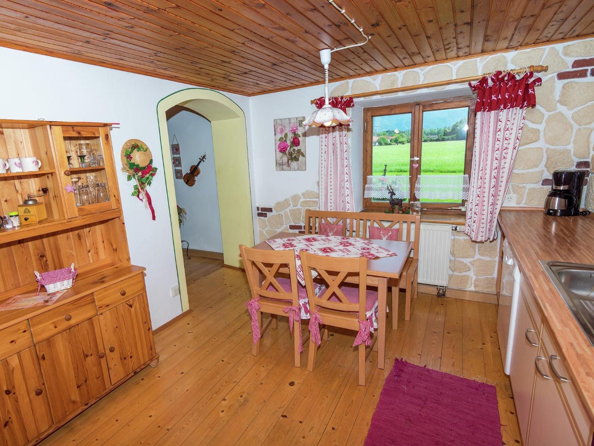 Alluring Holiday Home In Ubersee With Whirlpool Екстериор снимка