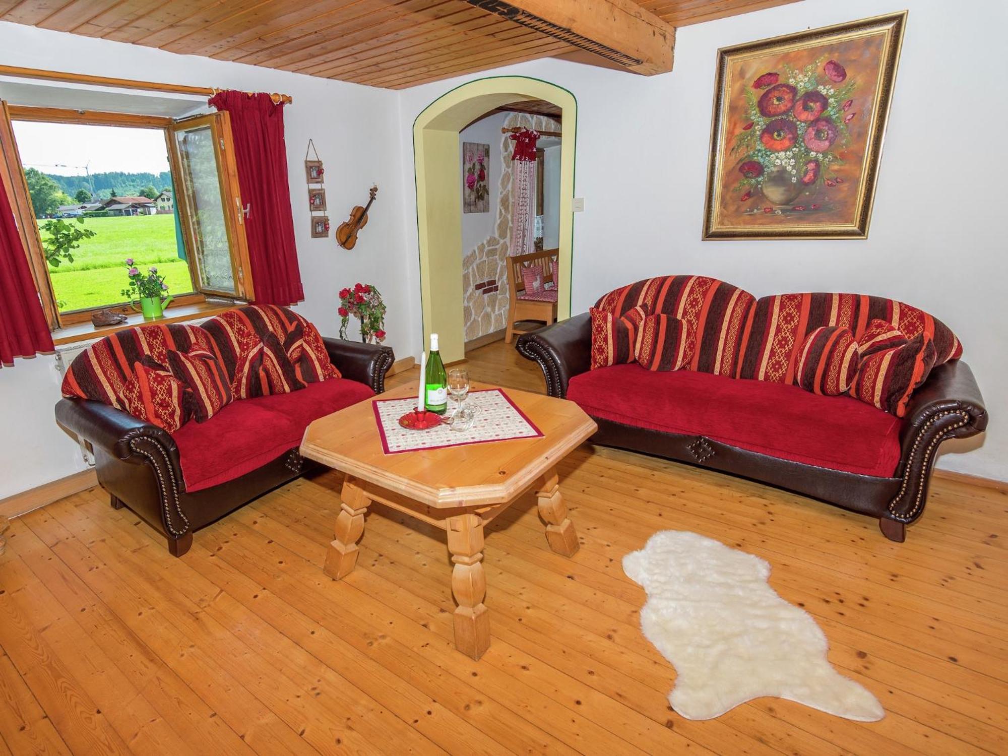 Alluring Holiday Home In Ubersee With Whirlpool Екстериор снимка